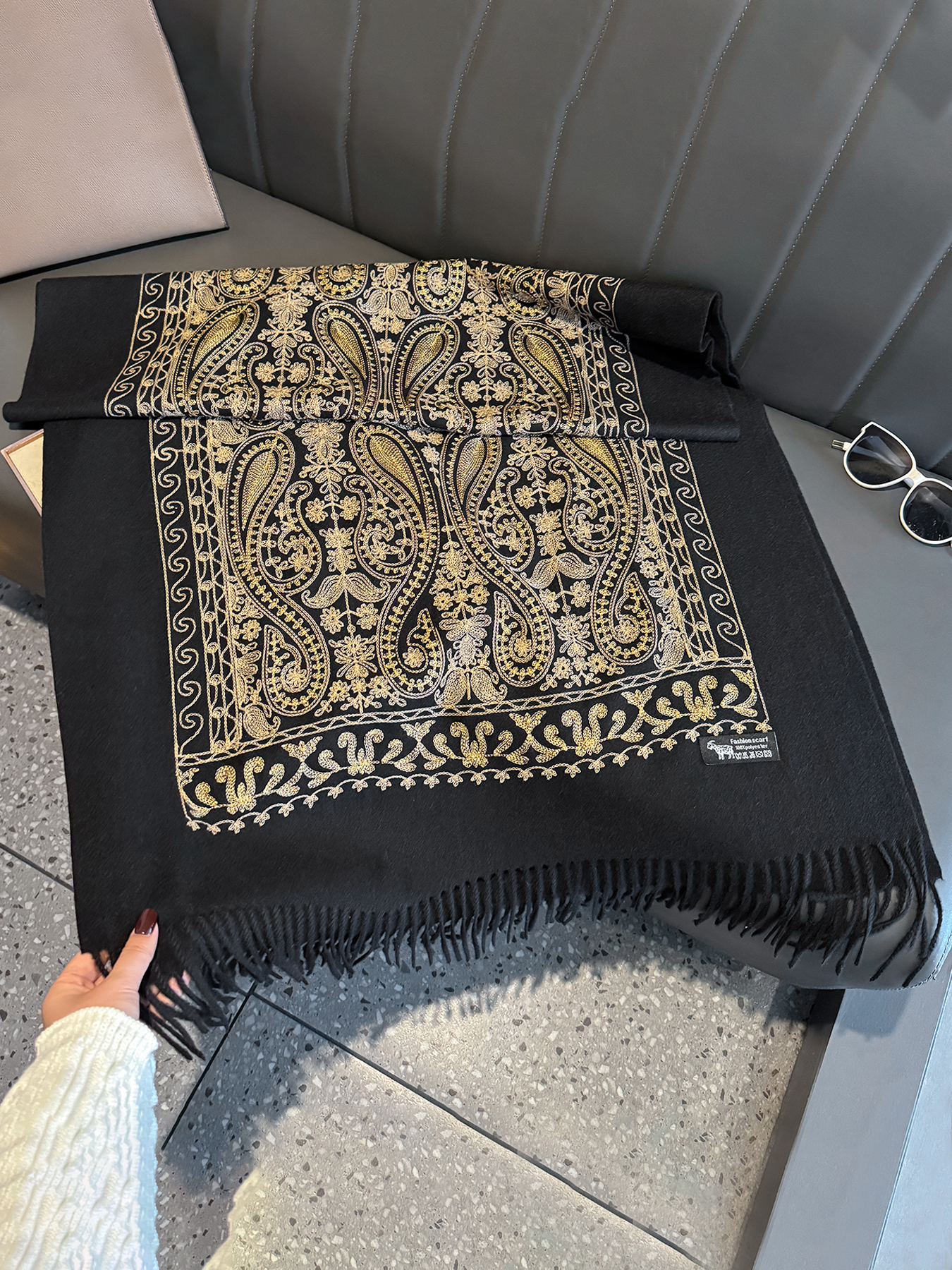 Luxury Thick Warm Paisley Pash - đánh giá và giá Woven Scarf Blanket