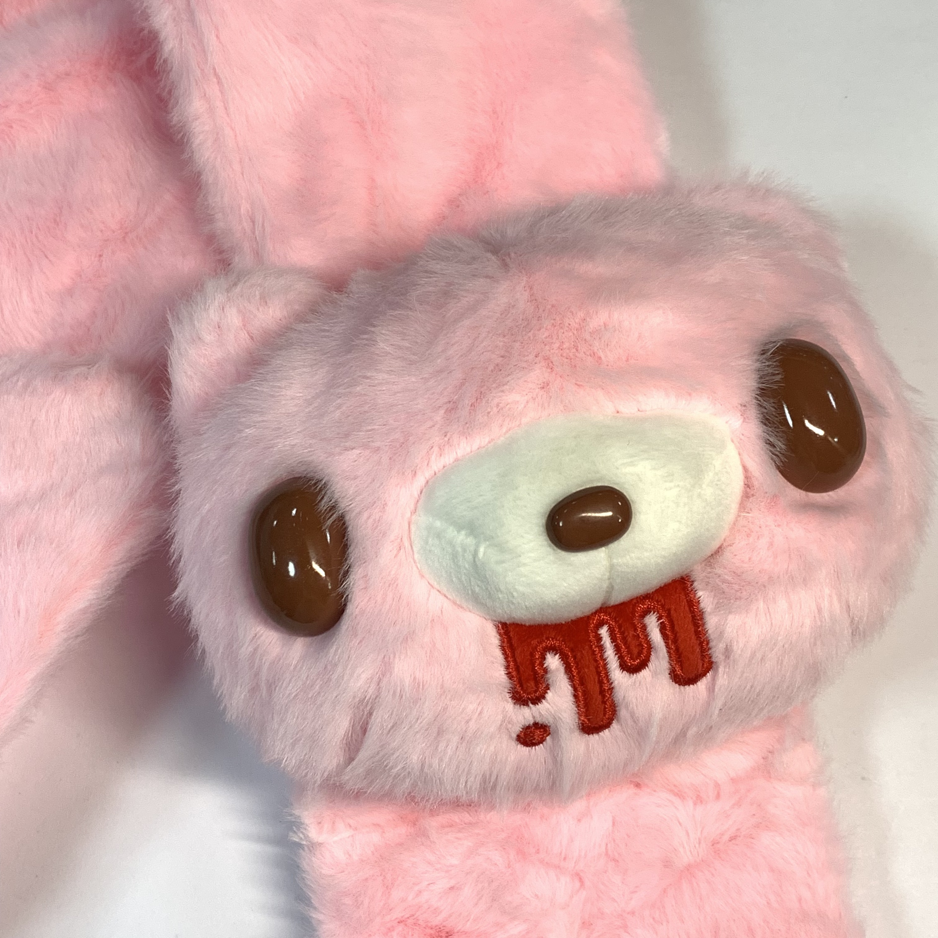 Pink Gloomy Bear plush scarf.  - đánh giá và giá Face Scarf Mask