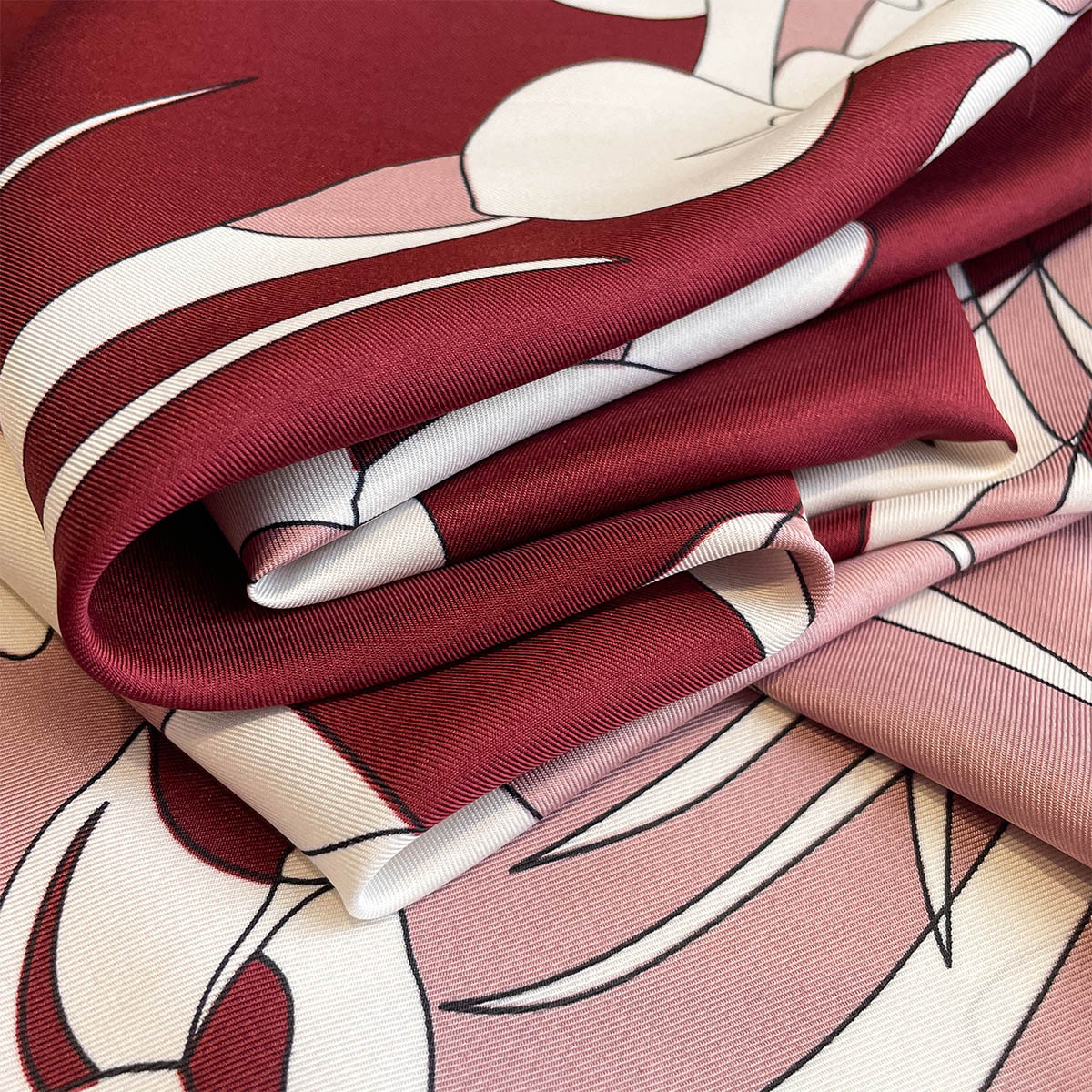 Luxury 90*90Cm Square Scarf Tw - đánh giá và giá Ascot Neck Scarf