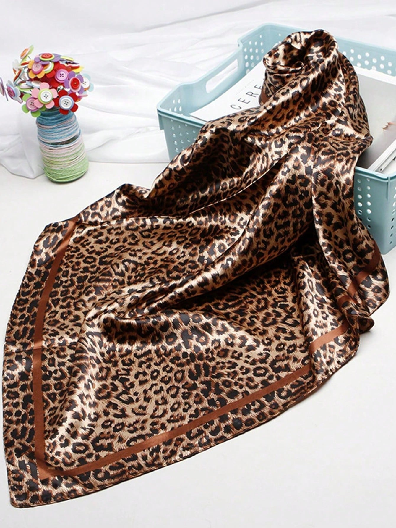 90cm Leopard Print Neckerchief - đánh giá và giá Face Scarf Mask